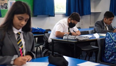 مصير امتحانات الثانوية العامة غير معروف والحكومة تؤجل إصدار التفاصيل