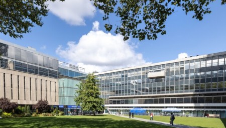 إمبريال تتوج «جامعة العام» في بريطانيا متفوقة على أكسفورد وكامبريدج